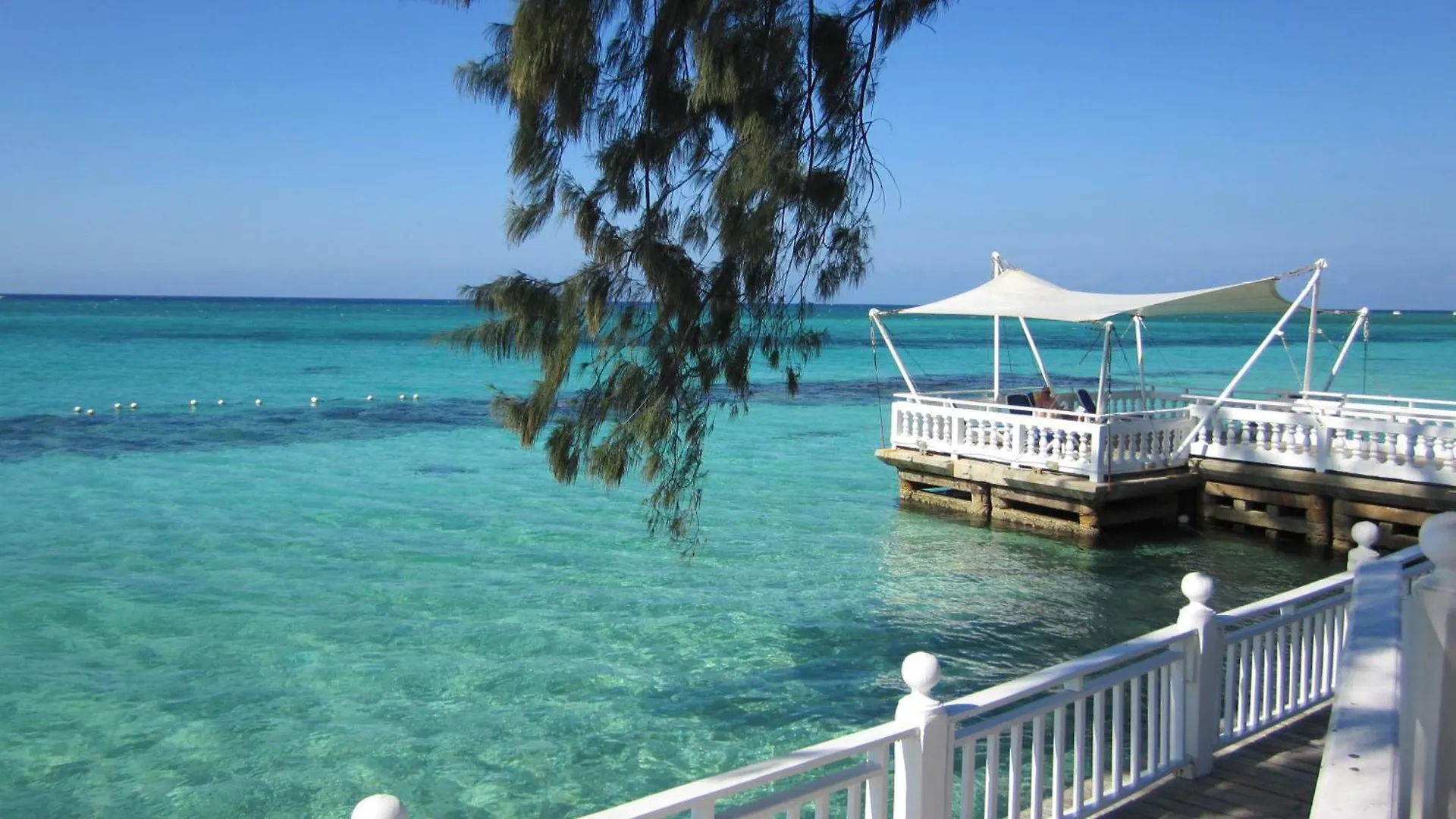 ***  Grand Decameron Montego Beach, A Trademark All-Inclusive Resort Бухта Монтего Ямайка