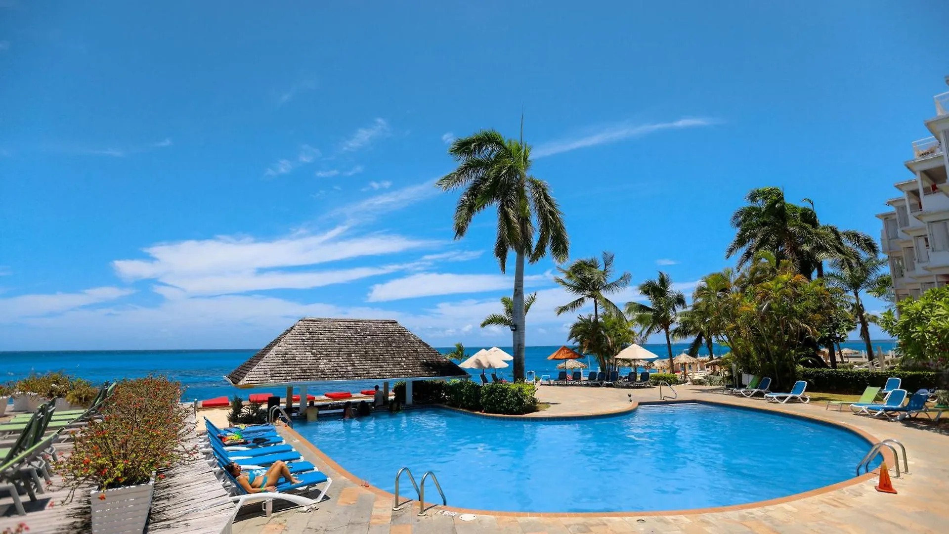 Grand Decameron Montego Beach, A Trademark All-Inclusive Resort Бухта Монтего Ямайка