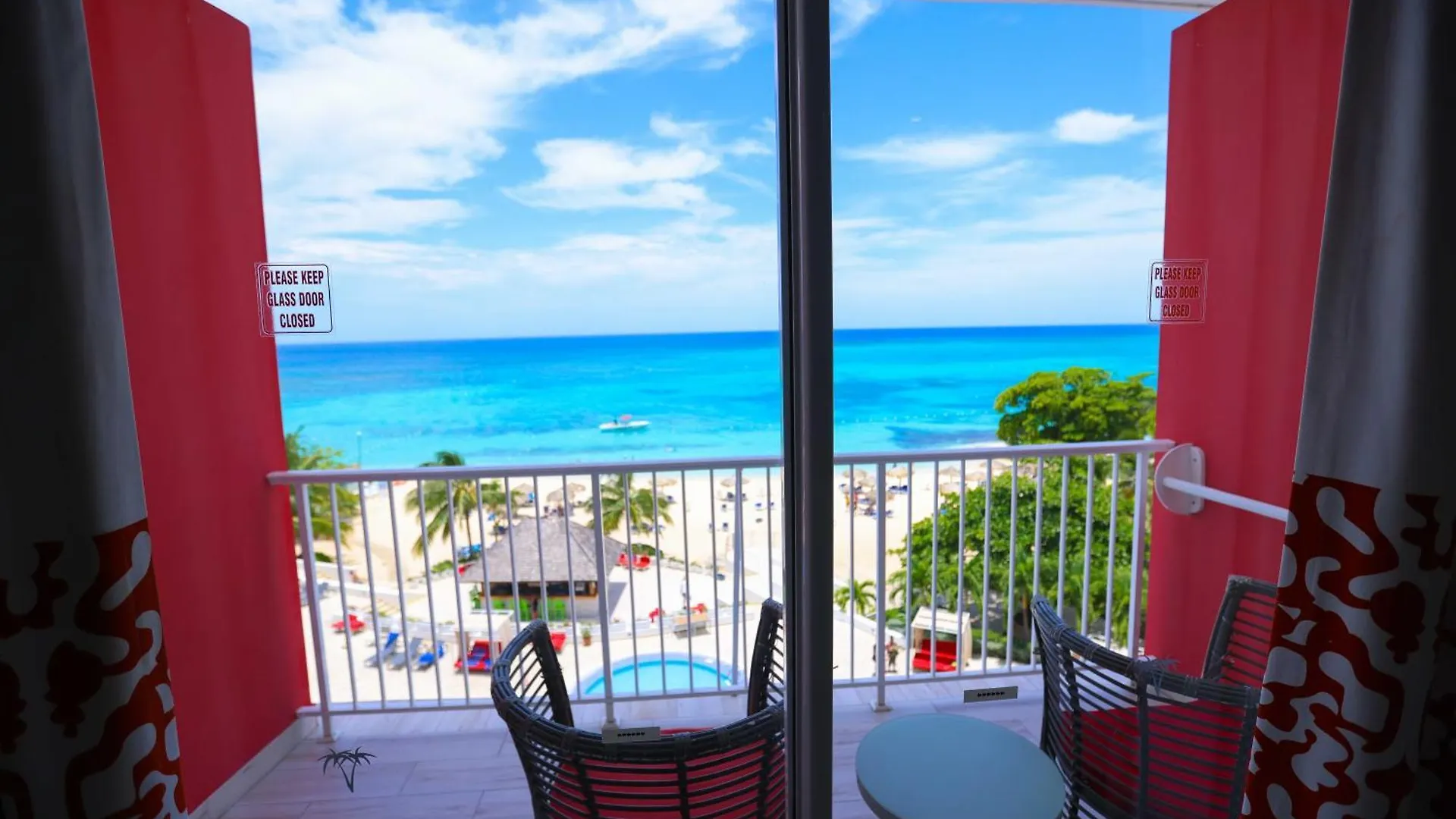 ***  Grand Decameron Montego Beach, A Trademark All-Inclusive Resort Бухта Монтего Ямайка
