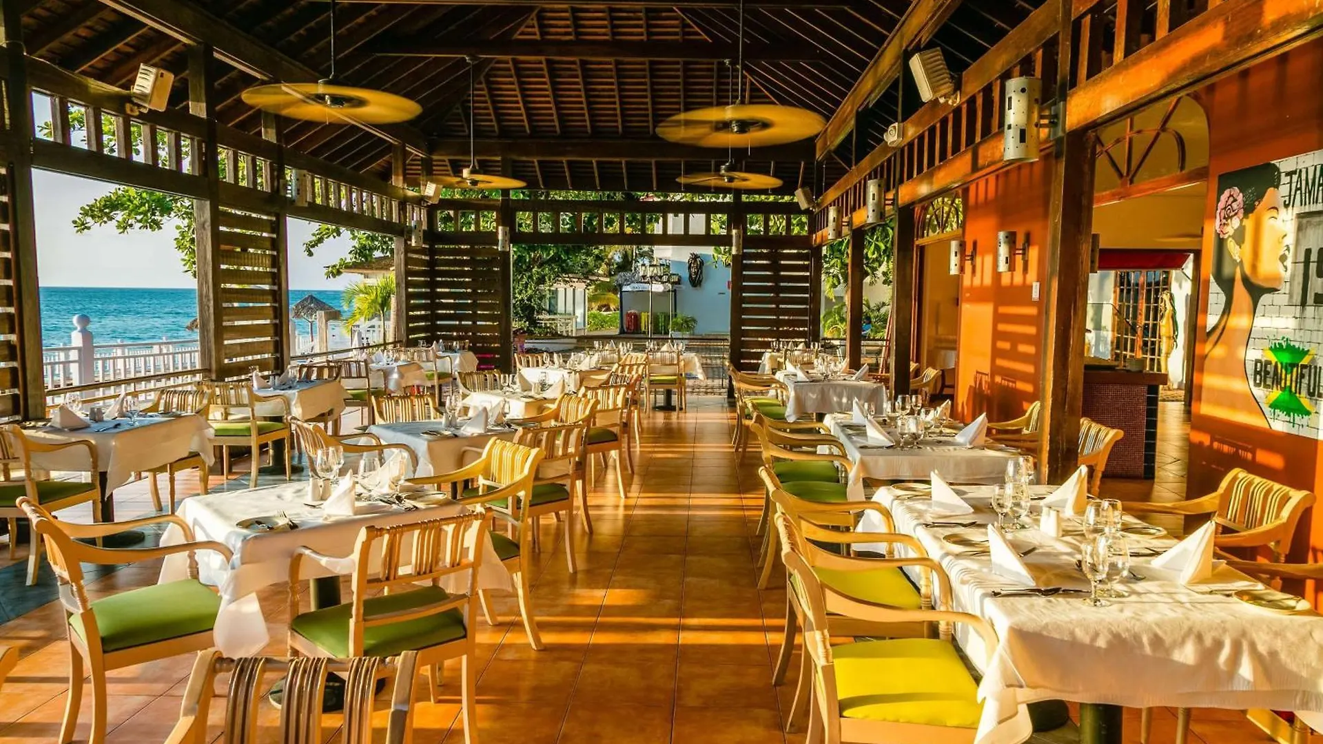 Grand Decameron Montego Beach, A Trademark All-Inclusive Resort Бухта Монтего