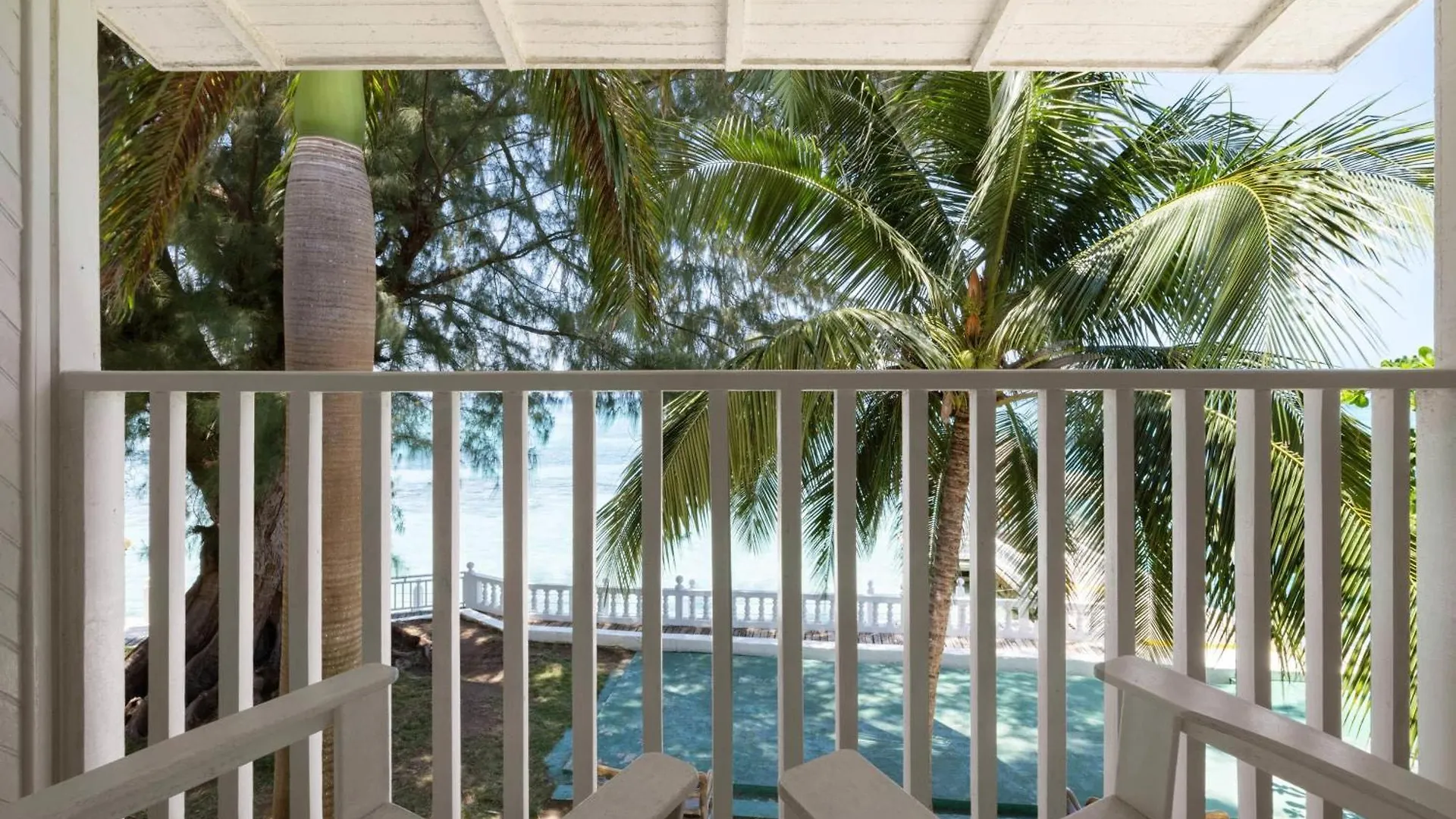 Grand Decameron Montego Beach, A Trademark All-Inclusive Resort Бухта Монтего