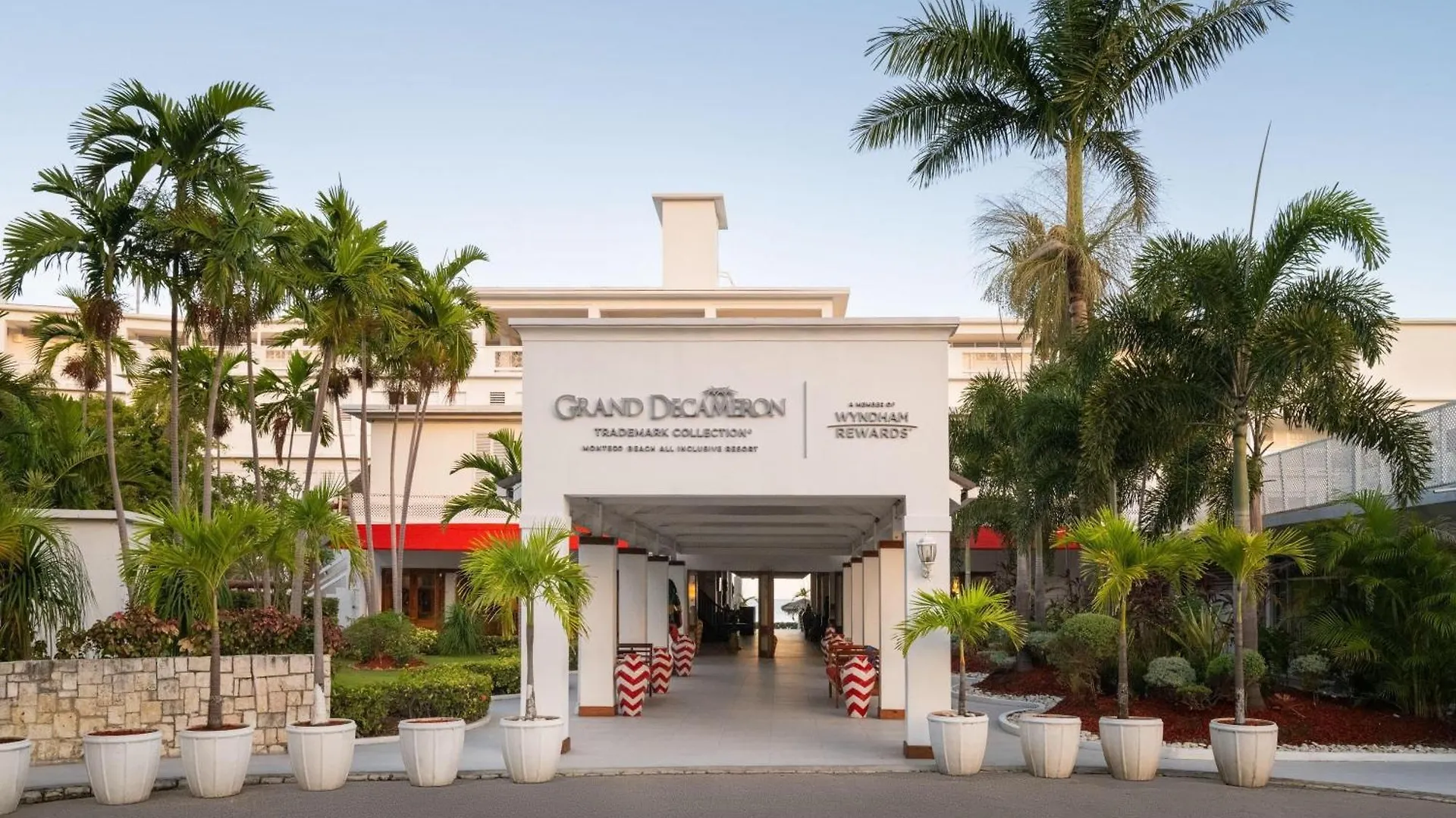 Grand Decameron Montego Beach, A Trademark All-Inclusive Resort Бухта Монтего
