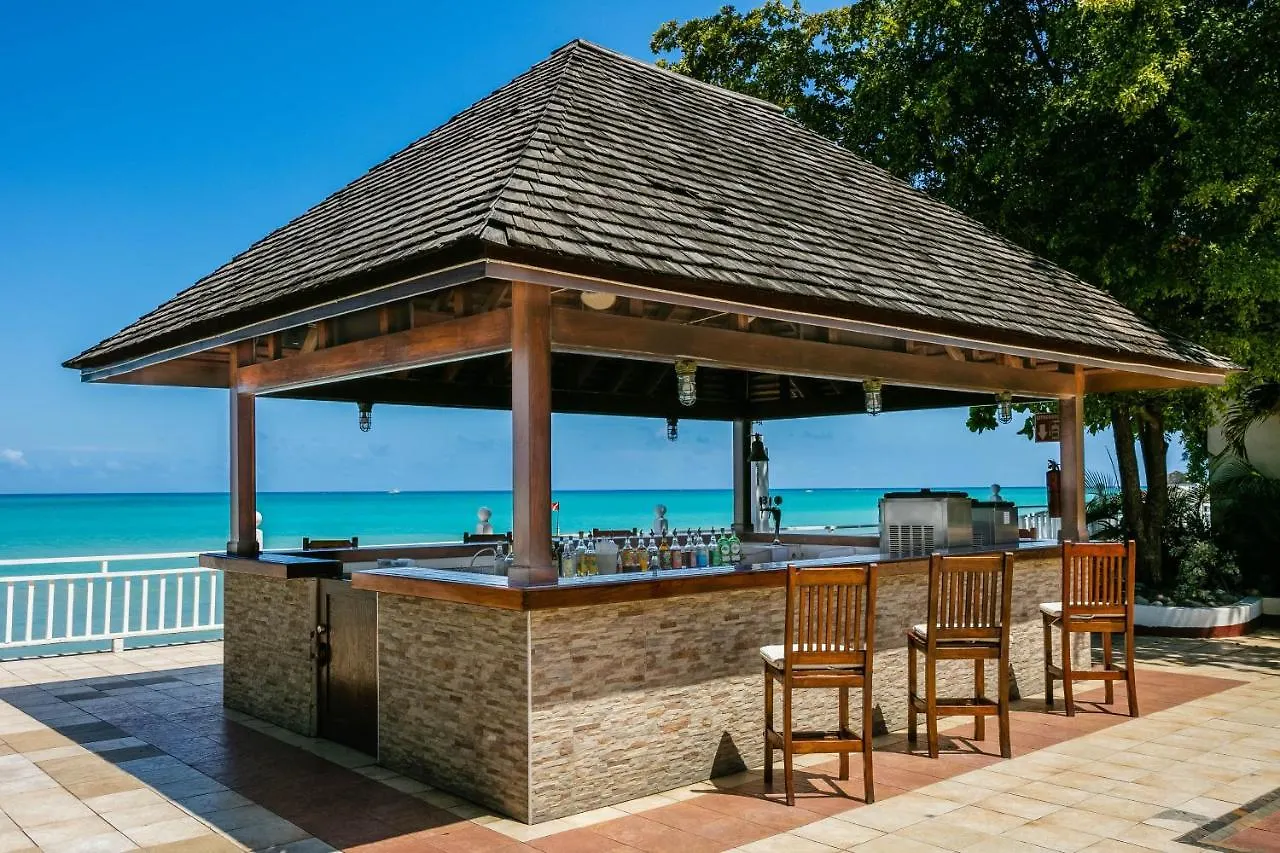 Grand Decameron Montego Beach, A Trademark All-Inclusive Resort Бухта Монтего
