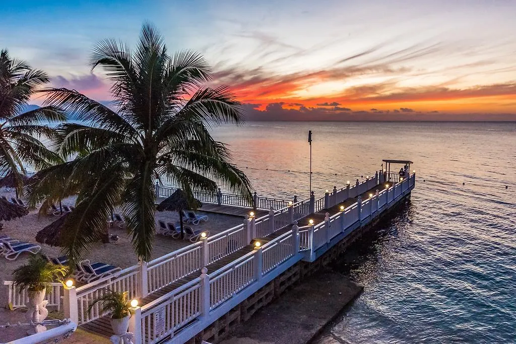 Grand Decameron Montego Beach, A Trademark All-Inclusive Resort Montego Bay 3*,  Jamaïque